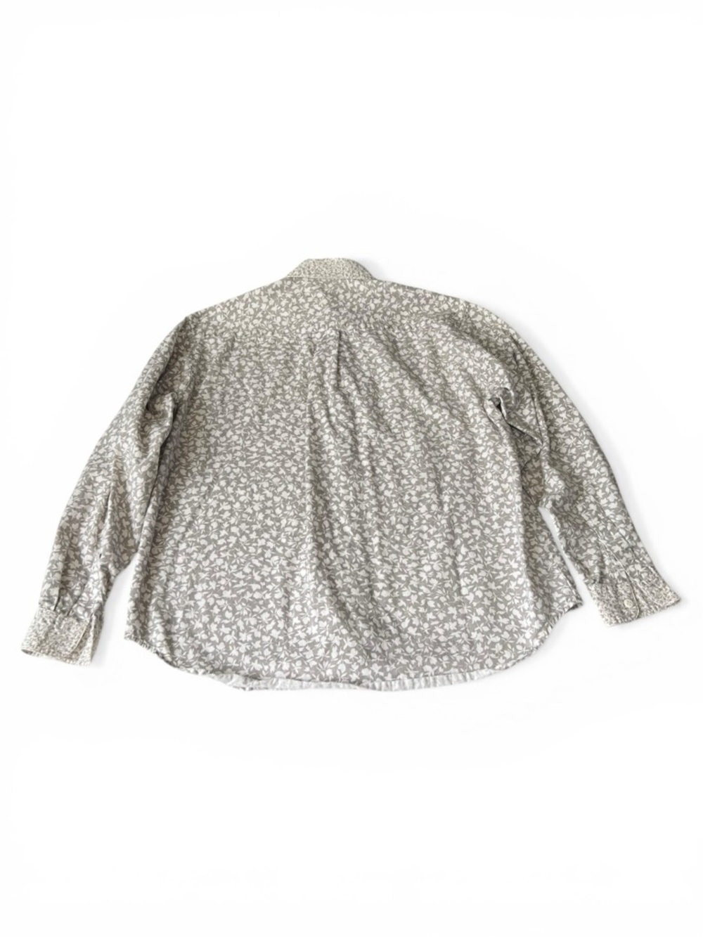 Cambridge Dry Goods Women’s Grey Floral Button-Up Shirt - Size: 8 - Picture 3 of 9